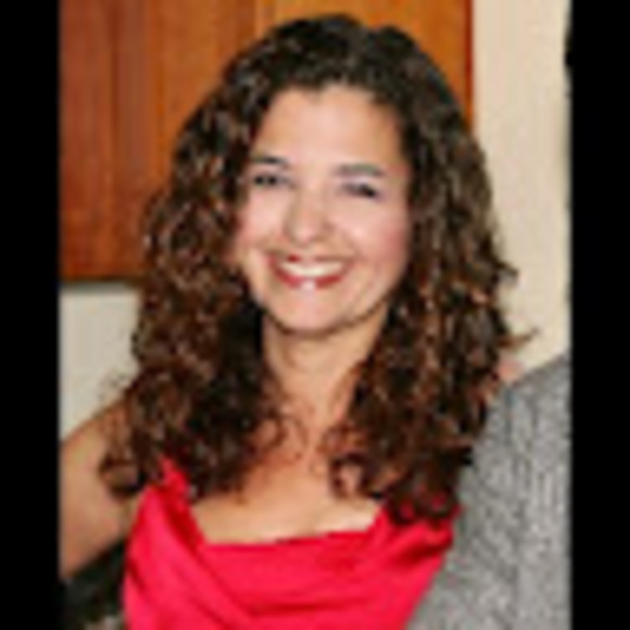 Meet your Posher, Sandy - Picture 1 of 1